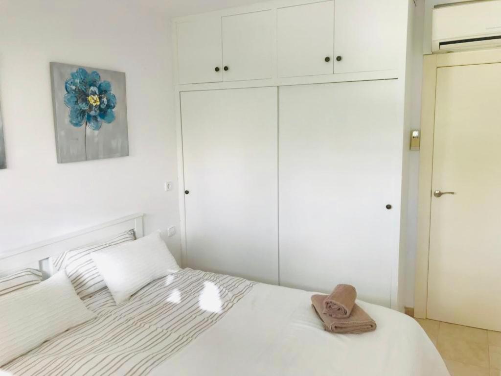 Los Fernandos, 1St Line Beachfront Poniente, 2 Bedroom Apartment Ocean Terrace Benidorm Dış mekan fotoğraf