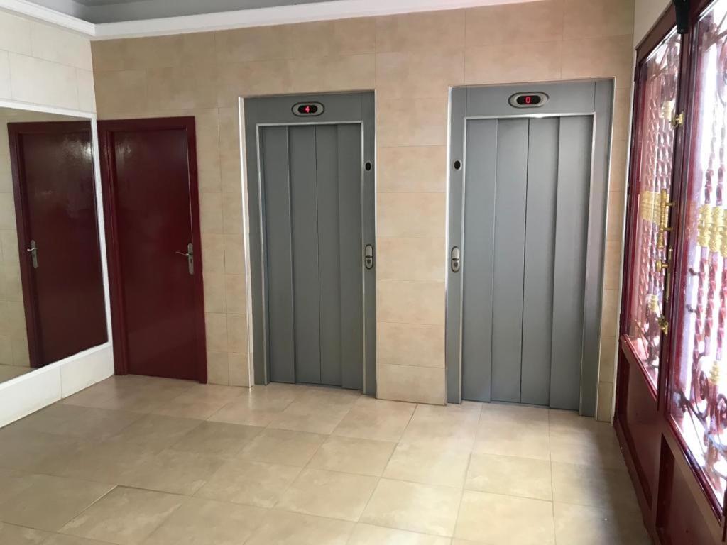 Los Fernandos, 1St Line Beachfront Poniente, 2 Bedroom Apartment Ocean Terrace Benidorm Dış mekan fotoğraf
