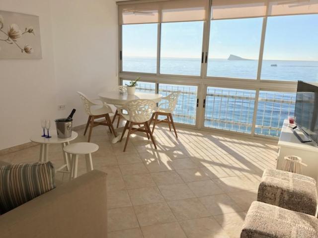 Los Fernandos, 1St Line Beachfront Poniente, 2 Bedroom Apartment Ocean Terrace Benidorm Dış mekan fotoğraf