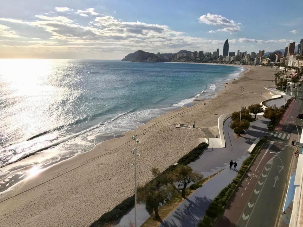 Los Fernandos, 1St Line Beachfront Poniente, 2 Bedroom Apartment Ocean Terrace Benidorm Dış mekan fotoğraf